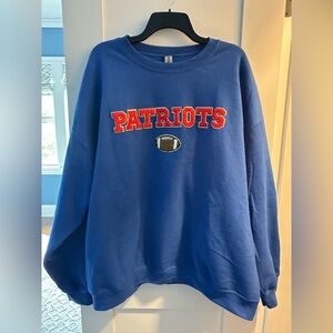 Gildan Blue Sweatshirt with Red Patriots Logo / NEVER WORN